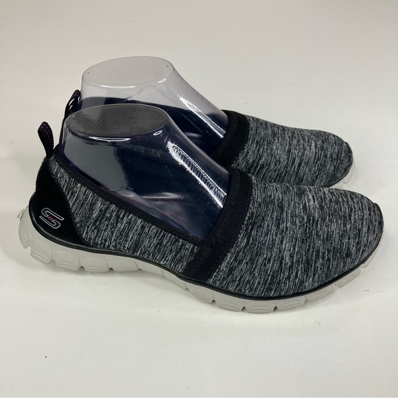Skechers EZFLEX Swift Motion Slip On Shoes Size 9 - Picture 1 of 9